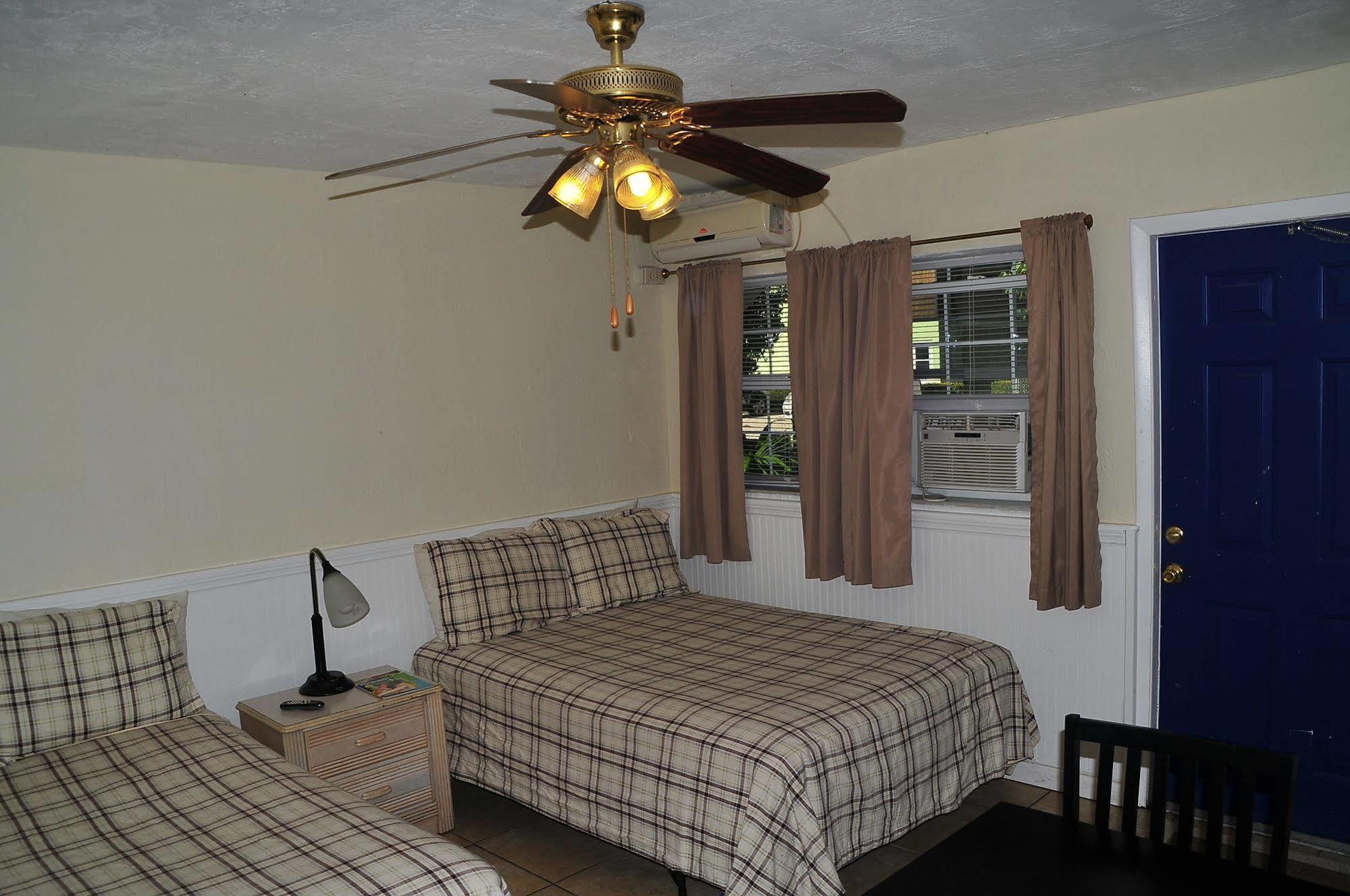 Conch On Inn Motel Tavernier Εξωτερικό φωτογραφία