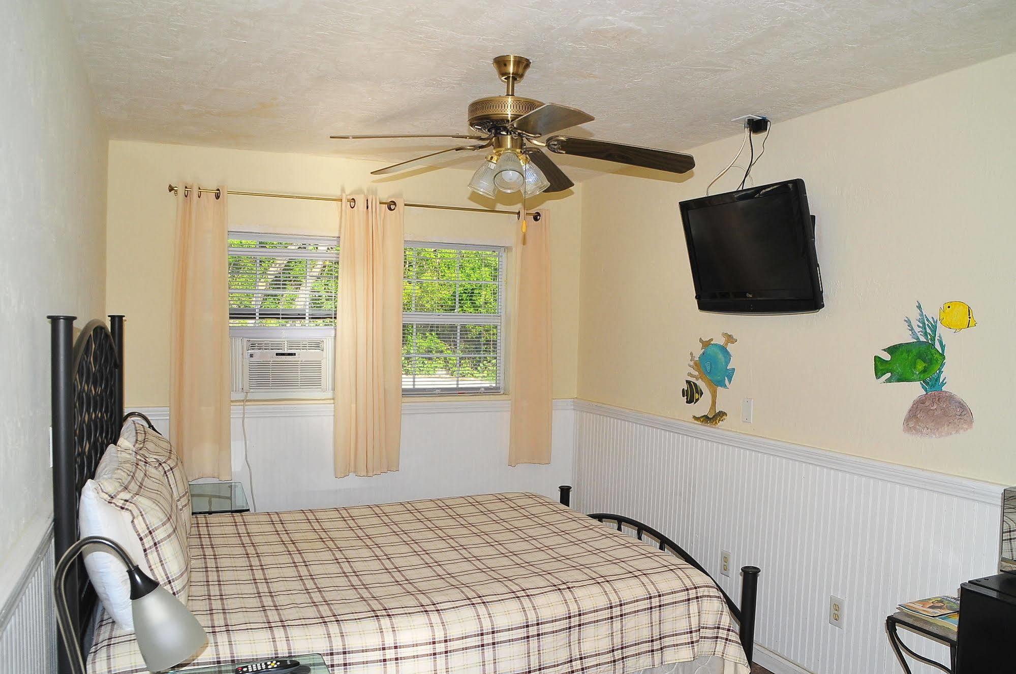 Conch On Inn Motel Tavernier Εξωτερικό φωτογραφία